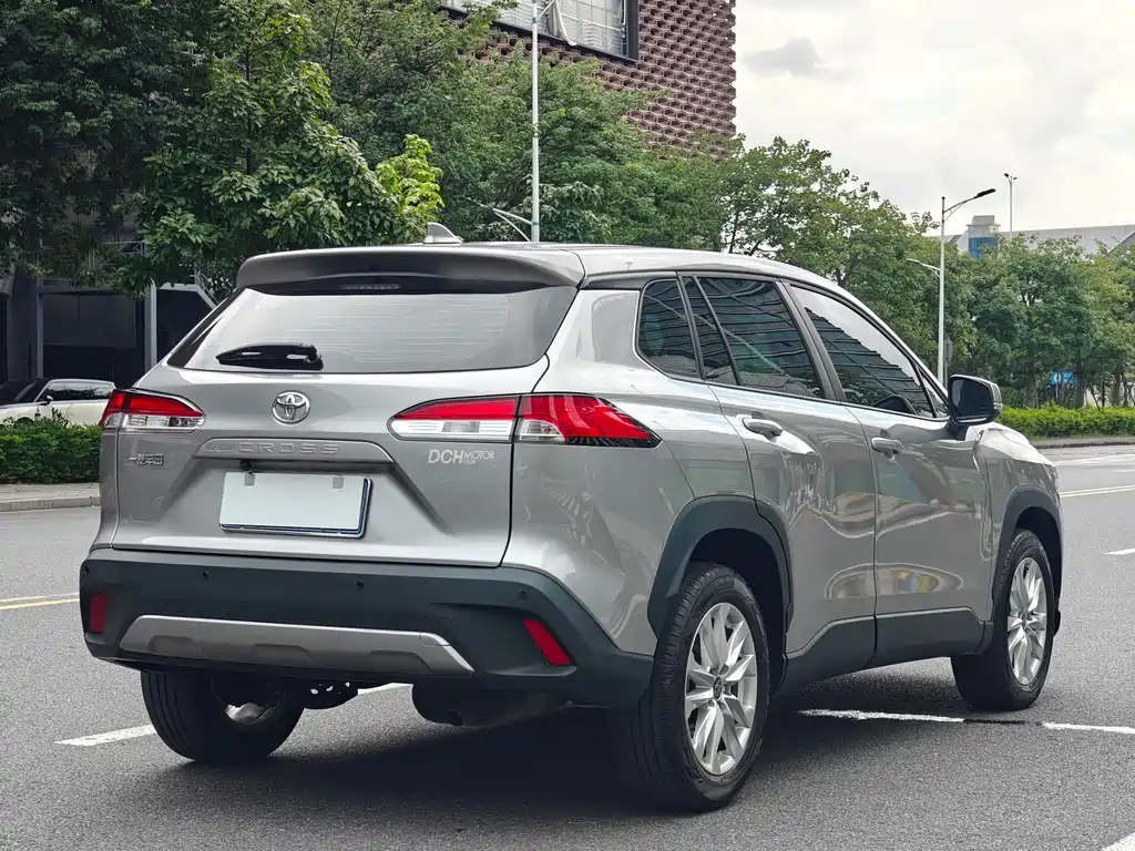 Toyota Corolla Cross — миниатюра 6