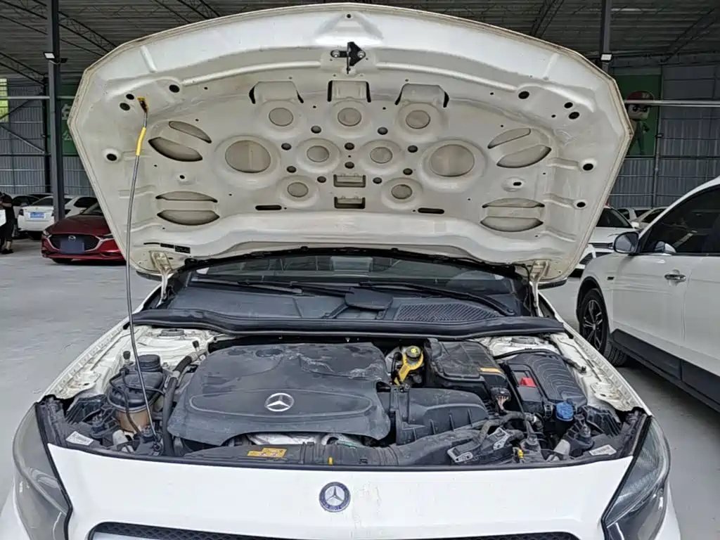Mercedes-Benz GLA — миниатюра 20