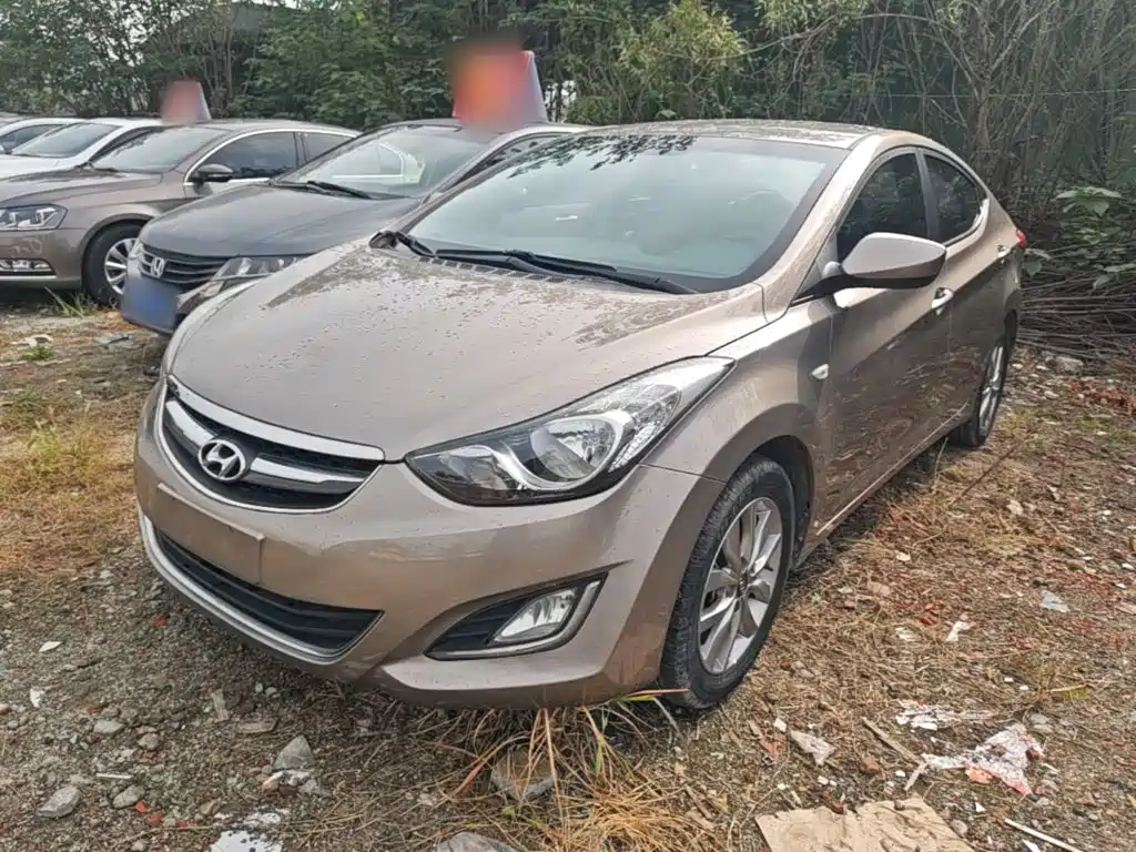 Hyundai Elantra Langdong — миниатюра 2