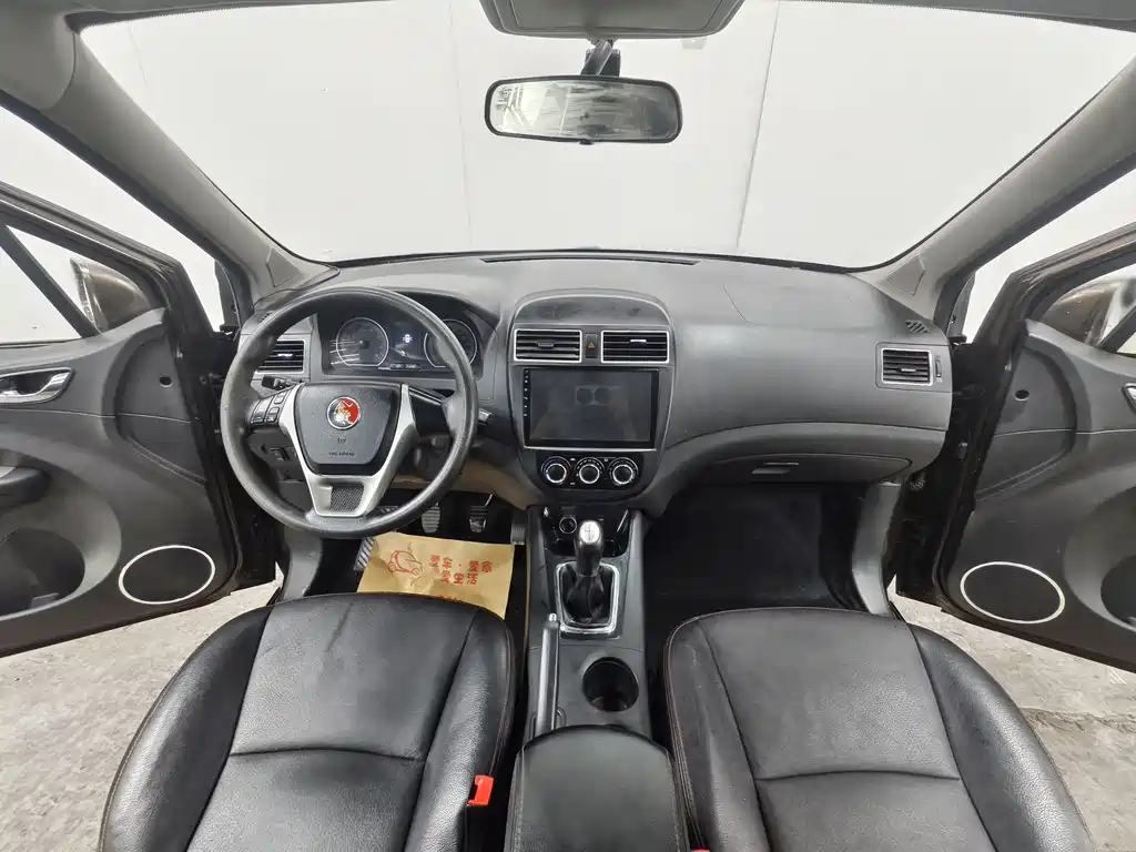 Dongfeng X5 2013 1.6L MT Premium IV