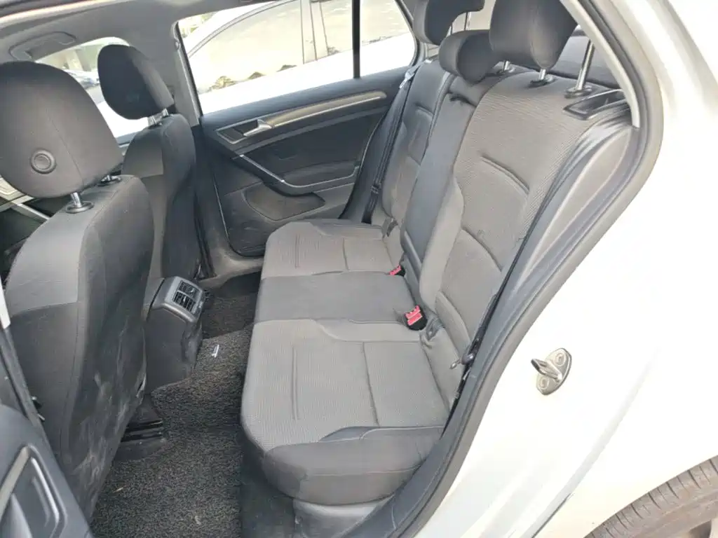 Volkswagen Golf — миниатюра 15