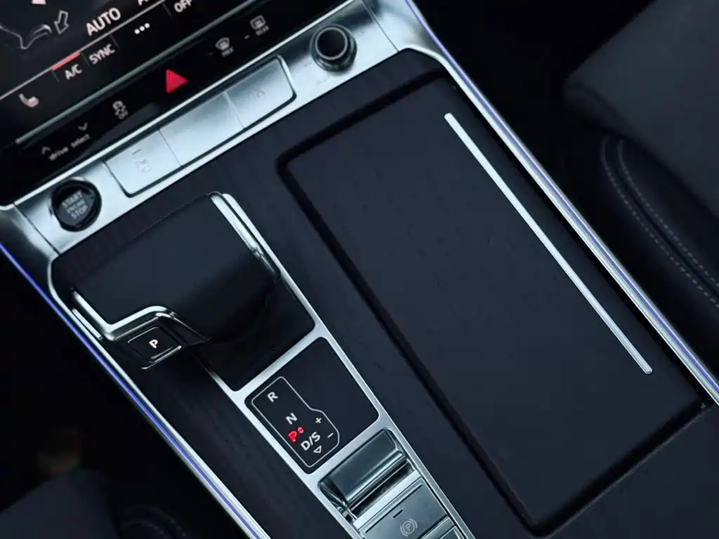 Audi A6L — миниатюра 9