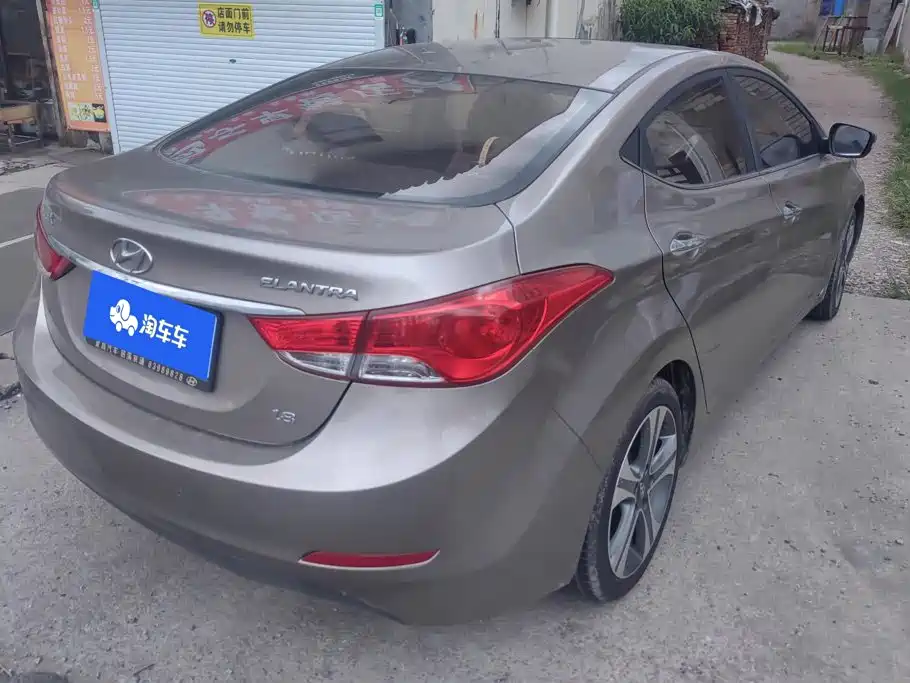 Hyundai Elantra Langdong — миниатюра 3