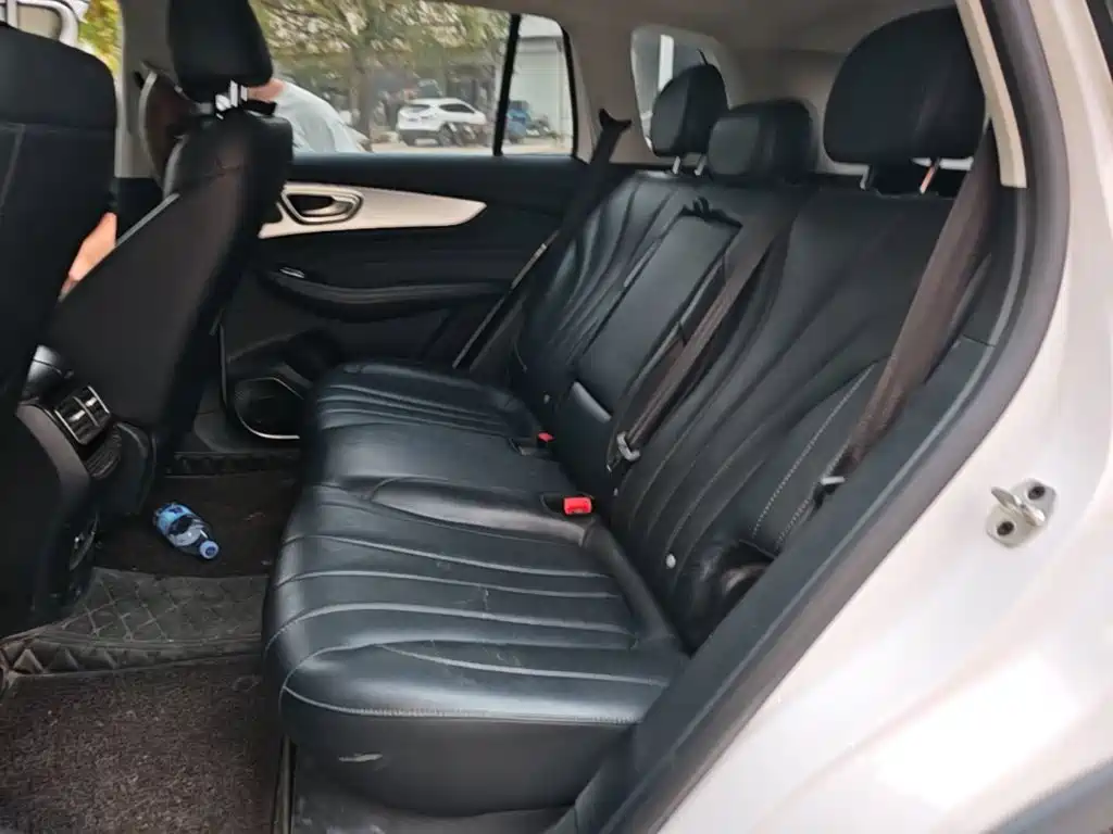Roewe RX5 MAX — миниатюра 17
