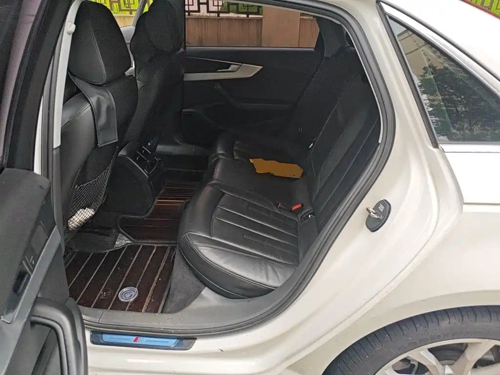 Audi A4L — миниатюра 13