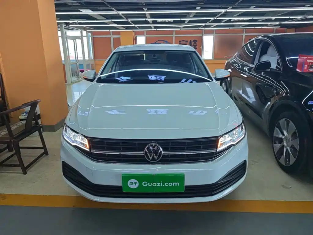 Volkswagen Bora — миниатюра 3