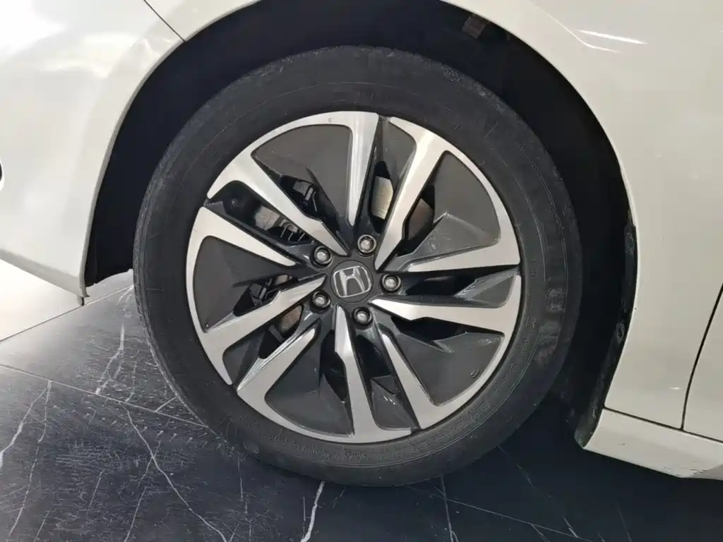 Honda Accord — миниатюра 23