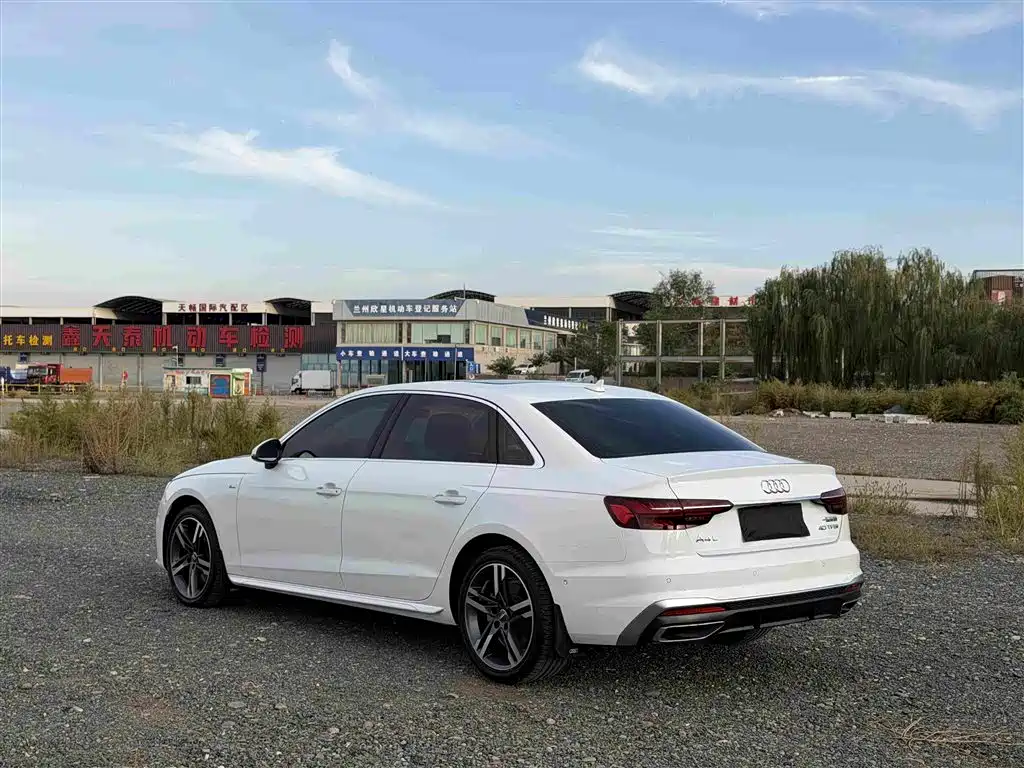 Audi A4L — миниатюра 6