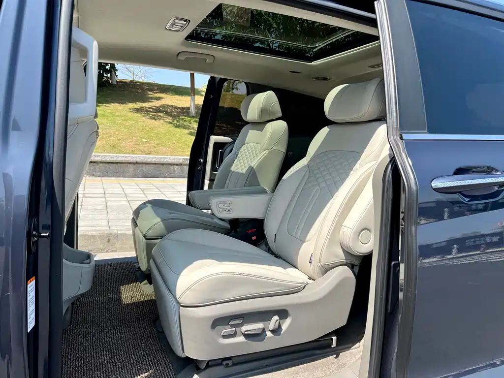 Hyundai Custo 2021 380TGDi Flagship TOP Premium