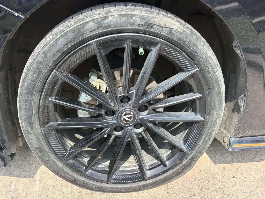 Changan UNI-V — миниатюра 5