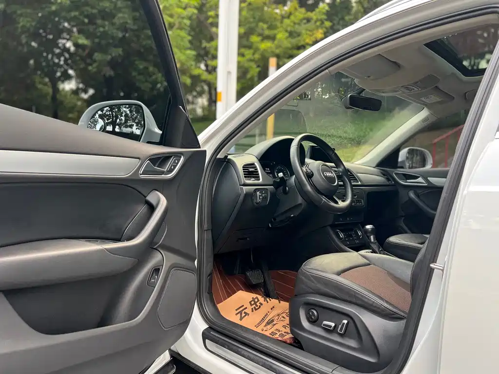 Audi Q3 — миниатюра 11