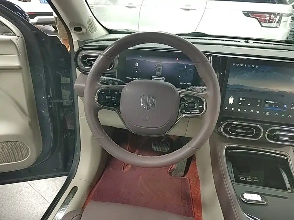 Leapmotor Leapmotor C11 — миниатюра 11