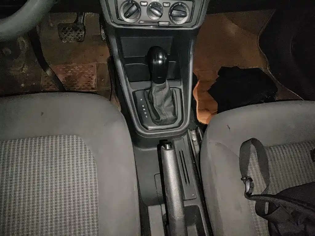 Volkswagen Santana — миниатюра 14