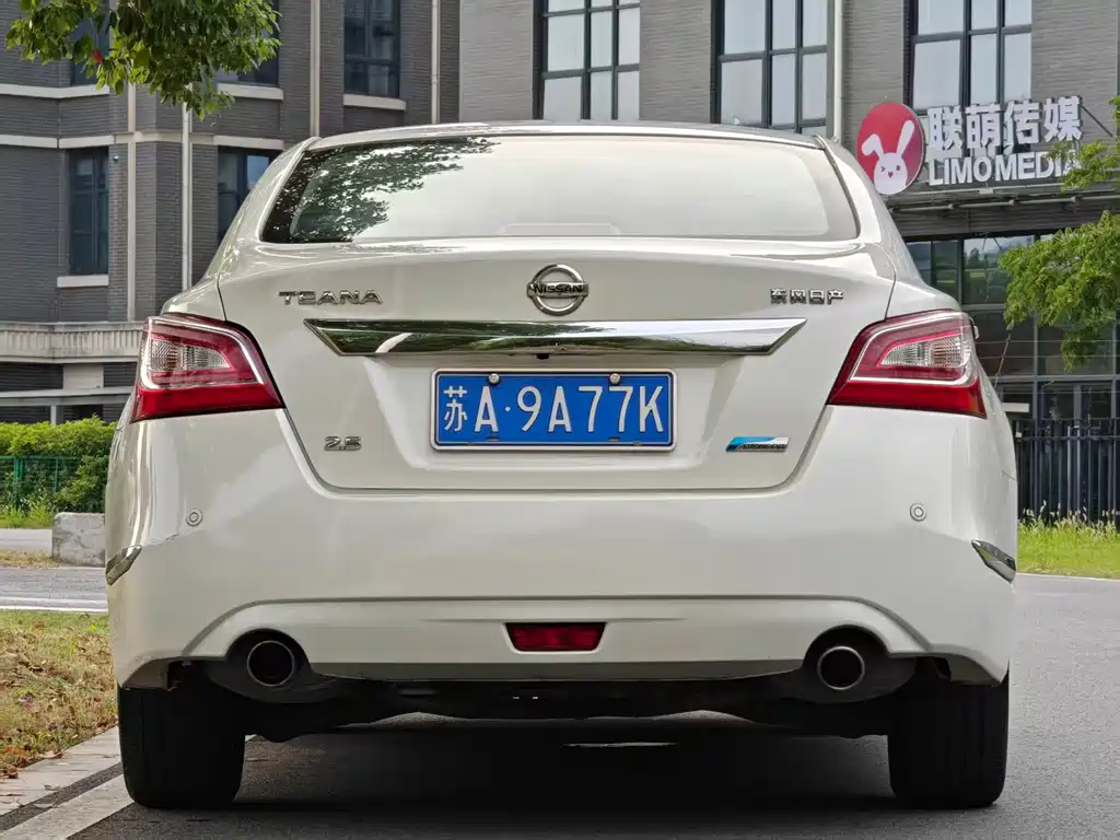 Nissan Teana — миниатюра 5