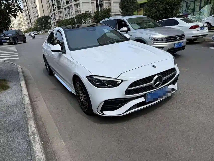 Mercedes-Benz C-Class — миниатюра 2