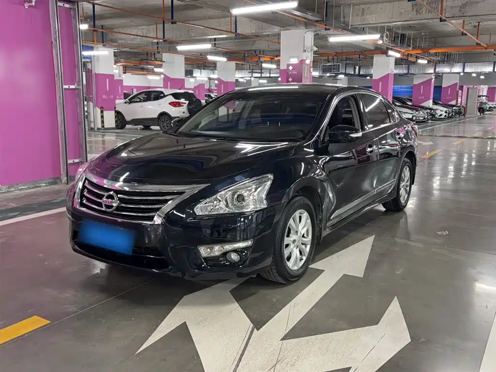Купить Nissan Teana