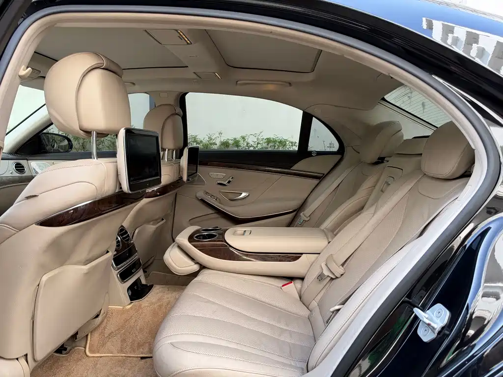 Mercedes-Benz S-Class — миниатюра 15