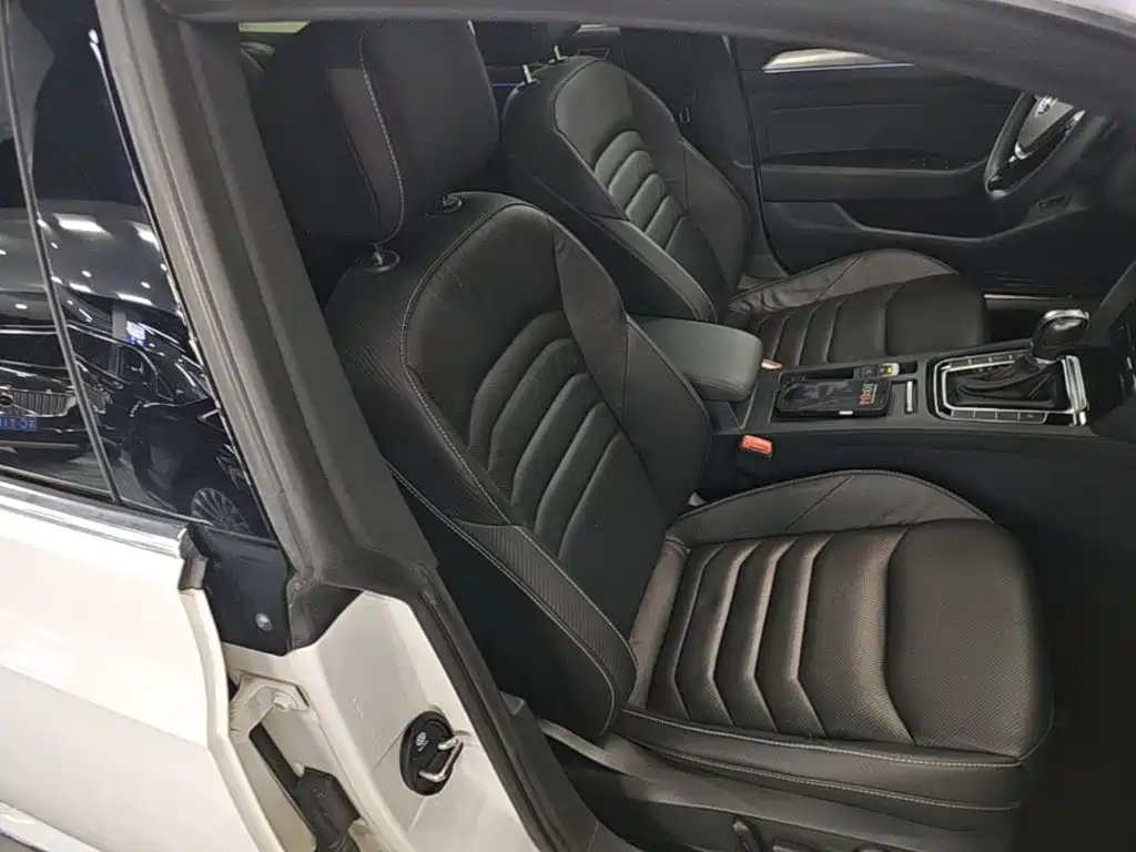 Volkswagen CC — миниатюра 25