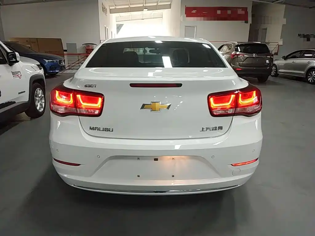 Chevrolet Malibu — миниатюра 6