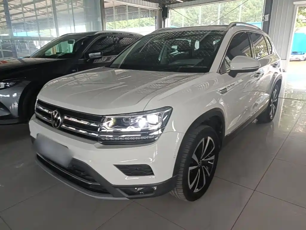 Volkswagen Tharu — миниатюра 2