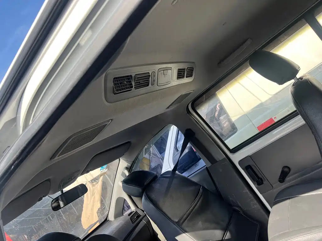 Wuling Zhengcheng Classic — миниатюра 7