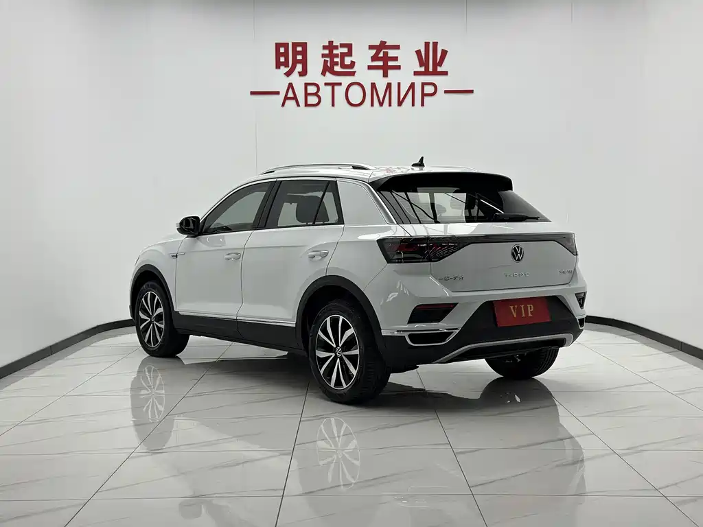 Volkswagen T-Roc — миниатюра 7