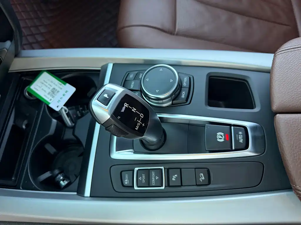 BMW X5 (Import) — миниатюра 27