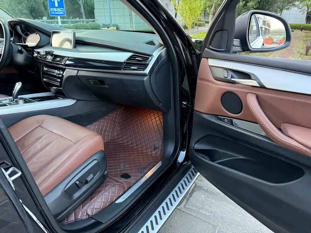 BMW X5 (Import) — миниатюра 45