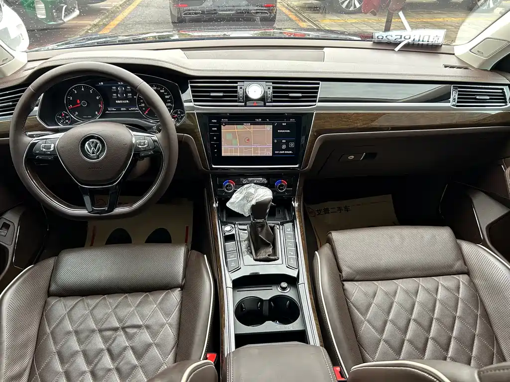 Volkswagen Phideon — миниатюра 9