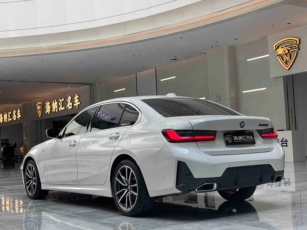 BMW 3 Series — миниатюра 4