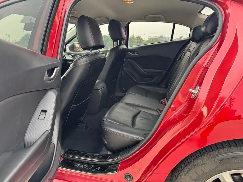 Mazda 3 Axela — миниатюра 6