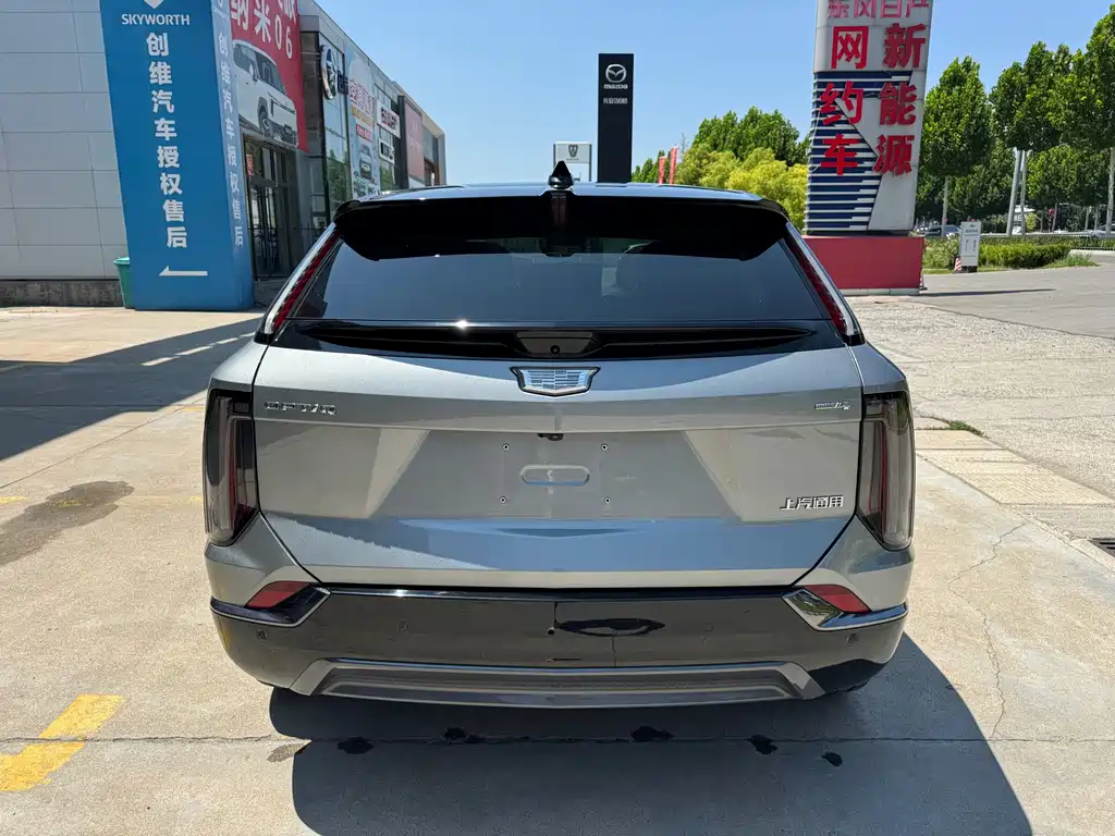Cadillac IQ — миниатюра 14