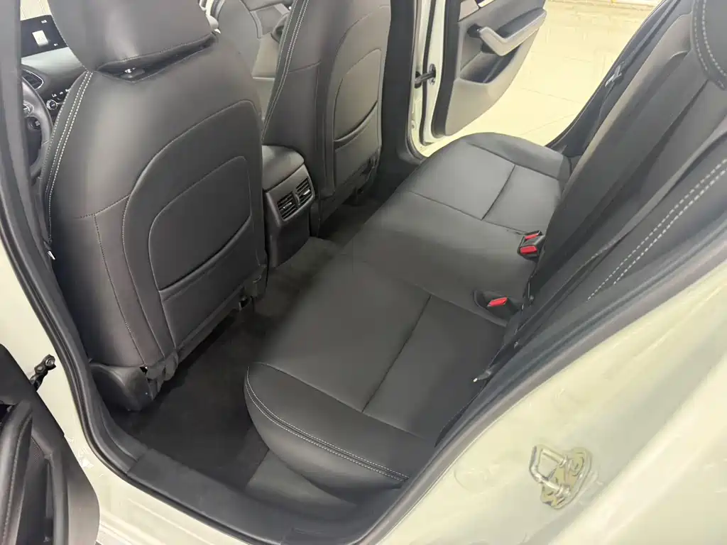 Mazda 3 Axela — миниатюра 15