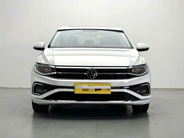 Volkswagen Bora — миниатюра 2