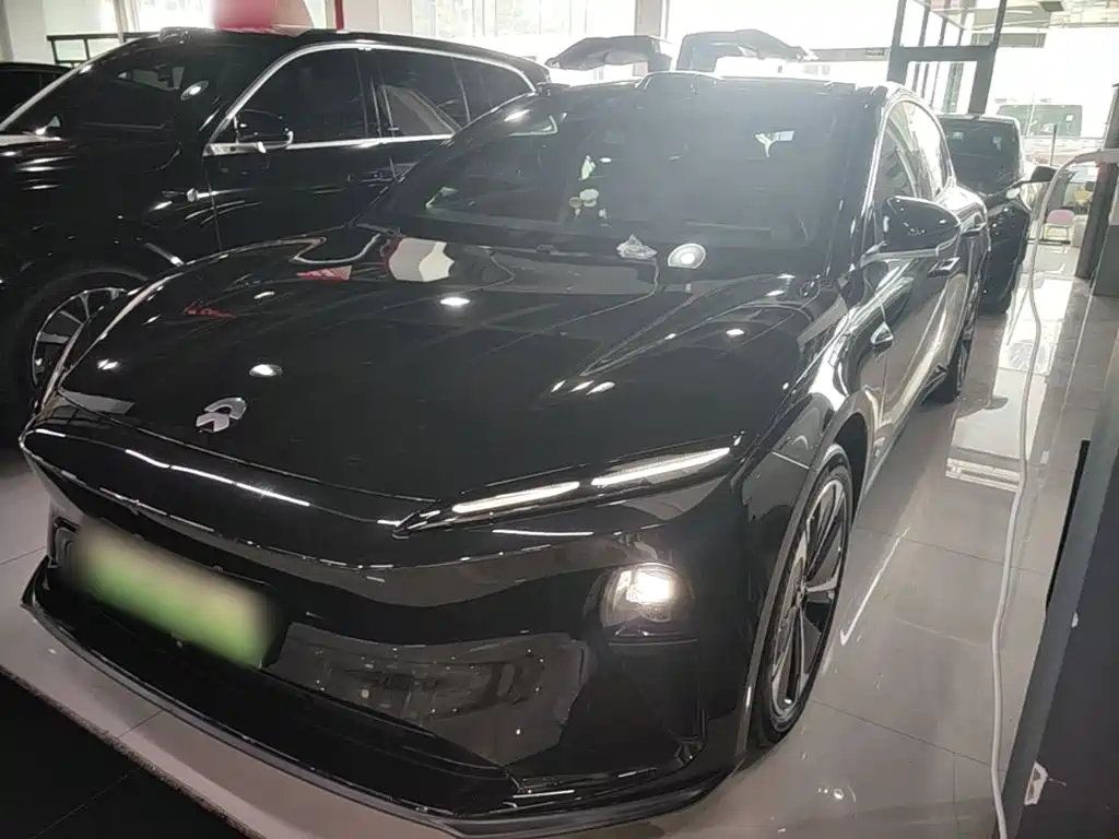 NIO ET5T
