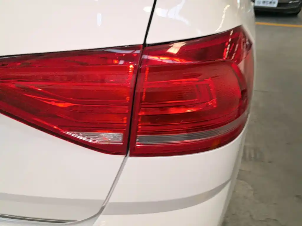 Volkswagen Lavida — миниатюра 8
