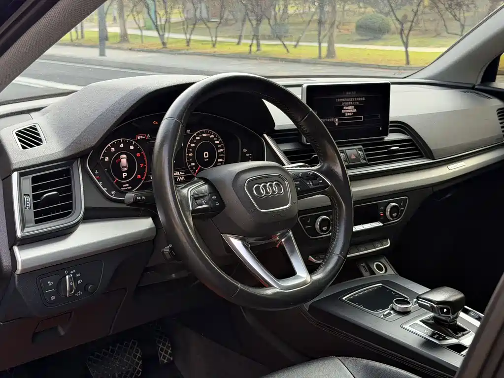 Audi Q5L — миниатюра 7
