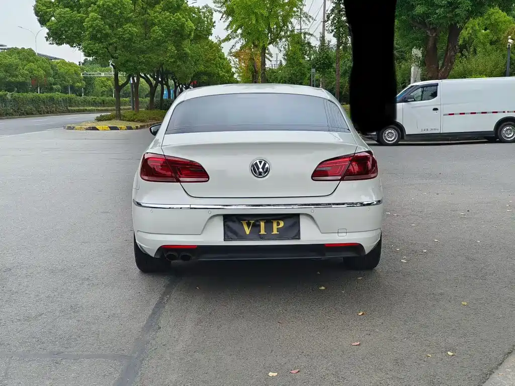 Volkswagen CC — миниатюра 8