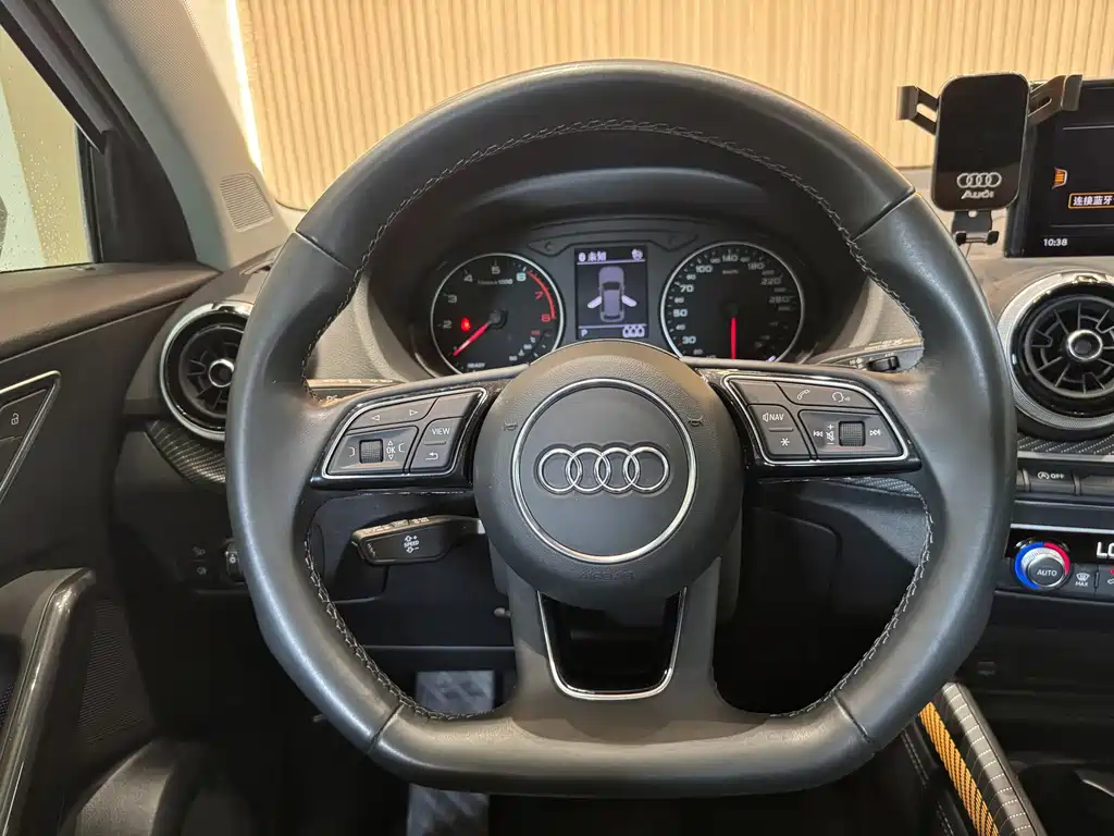 Audi Q2L — миниатюра 7