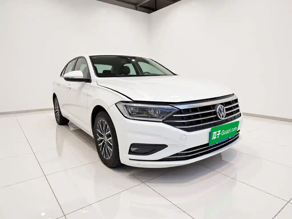 Volkswagen Sagitar — миниатюра 3