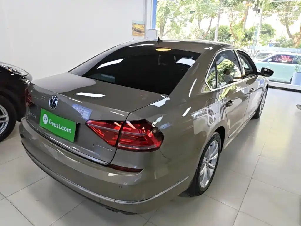 Volkswagen Passat — миниатюра 7