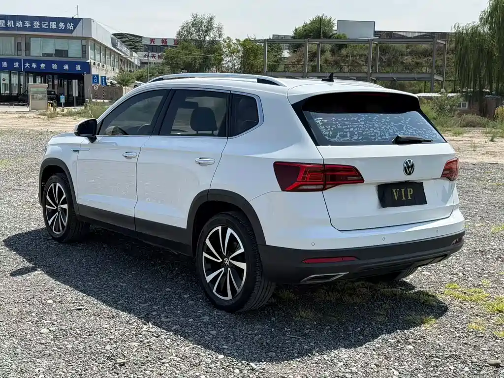 Volkswagen Tharu — миниатюра 4