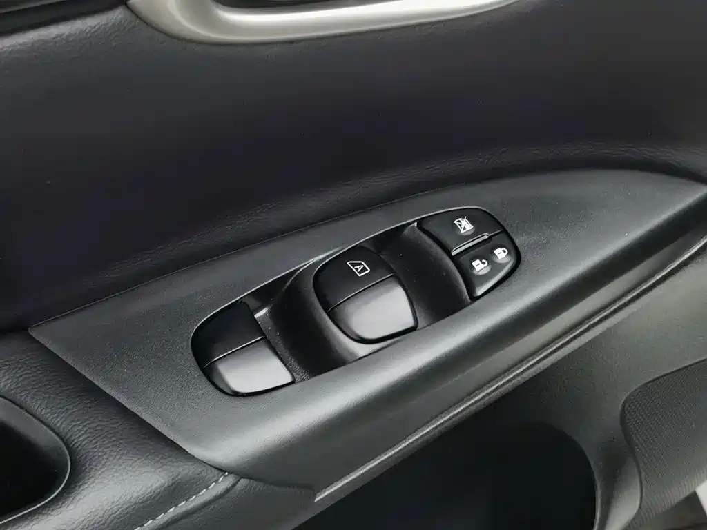 Nissan Sylphy — миниатюра 9