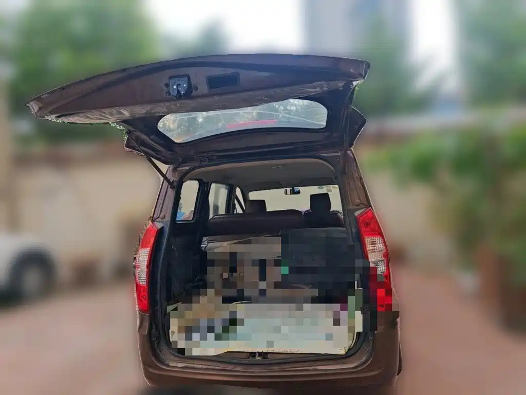 Wuling Hongguang — миниатюра 10