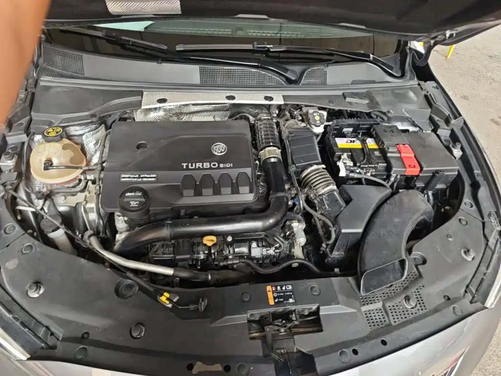 Buick Verano — миниатюра 20