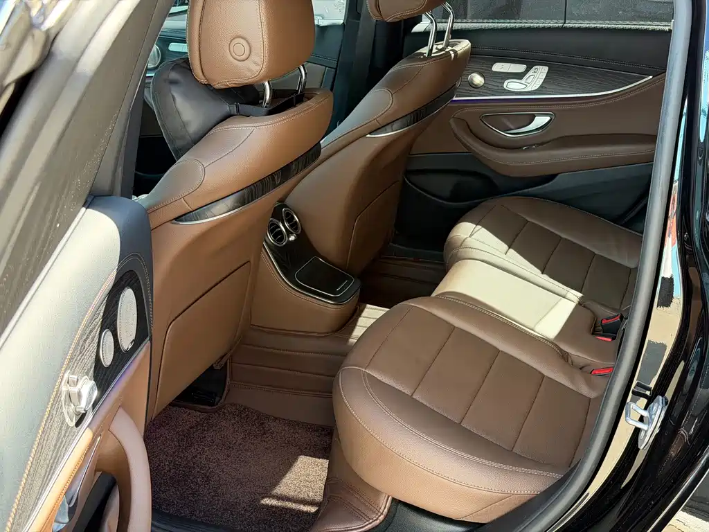 Mercedes-Benz E-Class E 2023 E 300 L Sport Luxury