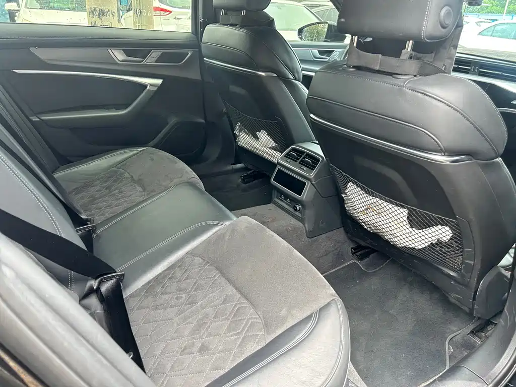 Audi A6L — миниатюра 13