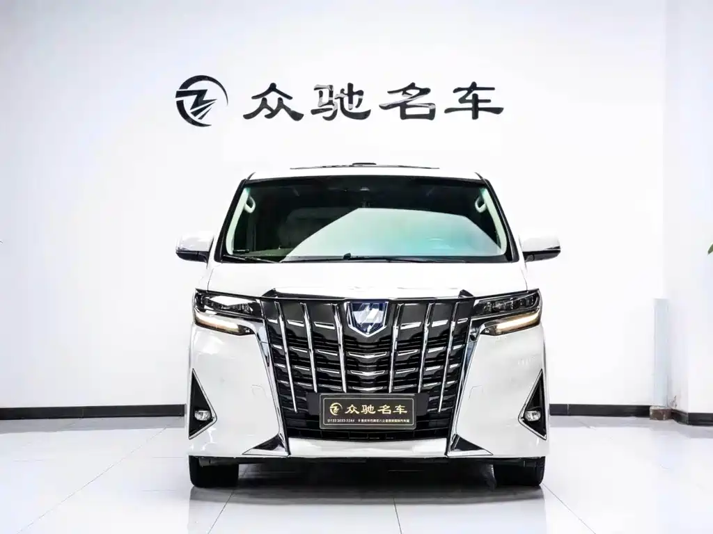 Toyota Alphard — миниатюра 2