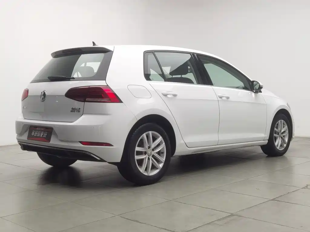 Volkswagen Golf — миниатюра 2