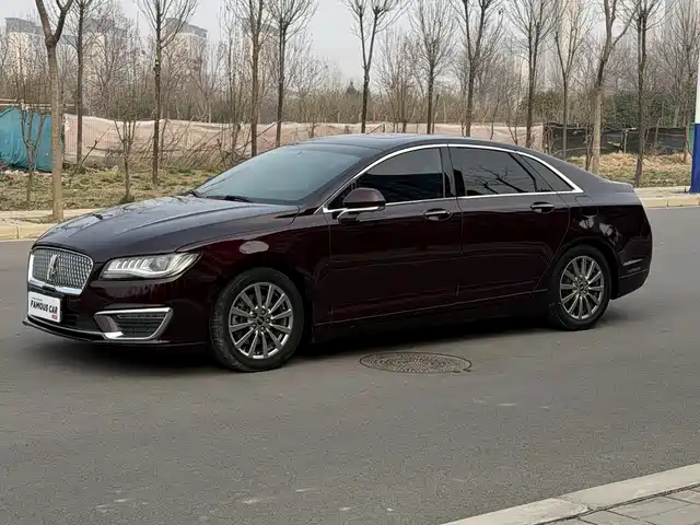 LINCOLN MKZ 2017